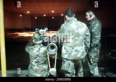 Anti-tank laser-guided missile system. Anti-tank weapon Stock Photo - Alamy