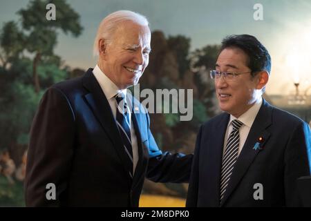 Washington DC, USA. 13th Jan, 2023. Washington DC, USA. 13 January, 2023. U.S President Joe Biden welcomes Japanese Prime Minister Fumio Kishida, right, for a face-to-face meeting in the Diplomatic Room of the White House, January 13, 2023 in Washington, DC Credit: Adam Schultz/White House Photo/Alamy Live News Stock Photo