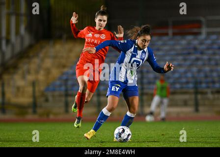 Nia Elyn (4) of Gent and Anaelle Wiard (23) of Woluwe pictured