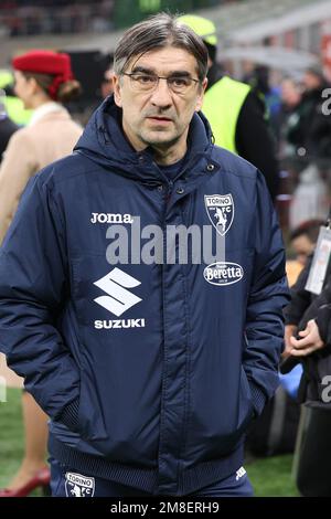 Milan, Italy. 11th Jan, 2023. Italy, Milan, jan 11 2023: Ivan Juric (Torino manager) enters the field and moves to the bench during soccer game AC MILAN vs TORINO, last16 Coppa Italia 2022-2023 San Siro stadium (Credit Image: © Fabrizio Andrea Bertani/Pacific Press via ZUMA Press Wire) EDITORIAL USAGE ONLY! Not for Commercial USAGE! Stock Photo