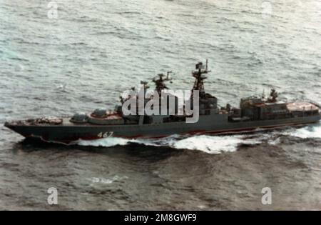 Aerial port bow view of the Udaloy class guided missile destroyer ADMIRAL PANTELEYEV (BPK-467). Country: Unknown Stock Photo