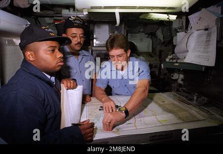 Electronics Technician First Class (et1) Mark Rahill Repairs A Micro 