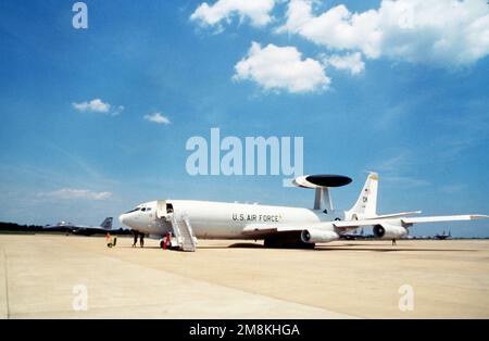 A wide angle left side view of a US Air Force E-3 Sentry Airborne Warning and Control System (AWACS) aircraft. Pre-flight mission checks are performed on the aircraft before it takes off from the air base. Joint Task Force 95-3 involved each branch of the armed services and all major units of the US Atlantic Command.(Exact date unknown). Subject Operation/Series: JOINT TASK FORCE 95-3 Base: Moody Air Force Base State: Georgia (GA) Country: United States Of America (USA) Stock Photo