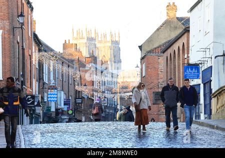 Fossgate Merchants Quarter, an ancient street in York, full of cool, independent bars, shops, cafes and restaurants in Yorkshire, UK Stock Photo