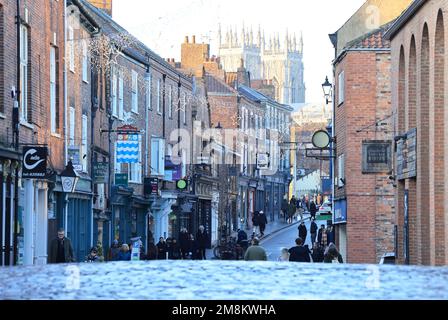 Fossgate Merchants Quarter, an ancient street in York, full of cool, independent bars, shops, cafes and restaurants in Yorkshire, UK Stock Photo