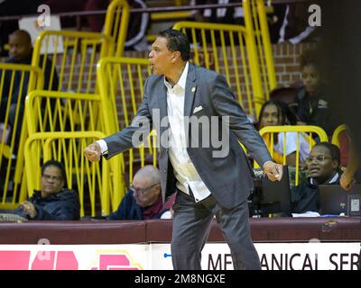 January 14, 2023: Bethune-Cookman Wildcats head coach Reggie Theus yells out instructions during 2nd half mens NCAA basketball game action between Mississippi Valley State and the Bethune Cookman. BCU defeated MSVU 77-71 at Moore Gymnasium in Daytona Beach, FL. Romeo T Guzman/Cal Sport Media Credit: Cal Sport Media/Alamy Live News Stock Photo