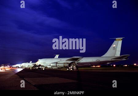A KC-135 Stratotanker from the 171st Air Refueling Wing of the Pennsylvania Air National Gaurd, heads a line up of tankers on the ramp at RAF Lakenheath United Kingdom on March 28, 1999. The Pennsylvania ANG aircraft temporarily assigned to the 100th Air Expeditionary Wing at RAF Mildenhall, United Kingdom, was diverted to Lakenheath due to adverse winds at Mildenhall. This mission is in direct support of NATO Operation Allied Force. Subject Operation/Series: ALLIED FORCE Base: Raf Mildenhall Country: Great Britain / England (GBR) Stock Photo