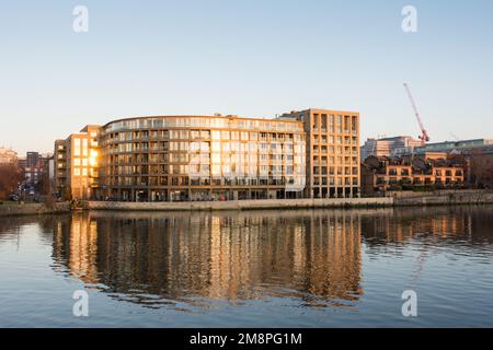 The newly built Riverside Studios, Queen Caroline Street, Hammersmith ...