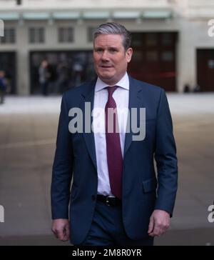 London, England, UK. 15th Jan, 2023. Labour Party leader KEIR STARMER is seen outside BBC as he appears on TV show Sunday With Laura Kuenssberg. (Credit Image: © Tayfun Salci/ZUMA Press Wire) EDITORIAL USAGE ONLY! Not for Commercial USAGE! Credit: ZUMA Press, Inc./Alamy Live News Stock Photo