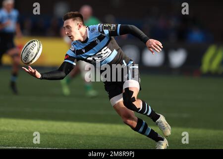 Cardiff, UK. 15th Jan, 2023. Josh Adams of Cardiff Rugby in action. European challenge cup rugby, pool A match, Cardiff Rugby v Newcastle Falcons at the BT Sport Cardiff Arms Park in Cardiff, Wales on Sunday 15th January 2023. pic by Andrew Orchard/Andrew Orchard sports photography/Alamy Live news Credit: Andrew Orchard sports photography/Alamy Live News Stock Photo