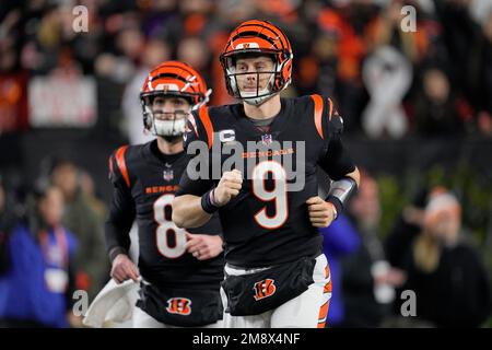 KANSAS CITY, MO - JANUARY 30: Cincinnati Bengals quarterbacks Joe Burrow  (9) and Brandon Allen (8) walk out of the tunnel before the AFC  Championship game between the Cincinnati Bengals and Kansas