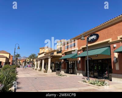 Desert Hills Premium Outlet Shopping Mall, Cabazon, California – African  Sahara