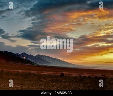 Dawn, Toiyabe Range, Toiyabe Peak, Toiyabe National Forest, Nye County, Nevada Stock Photo