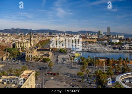 Columbus monument, Ciutat Vella neighborhood and the city of Barcelona seen from the port cable car on a winter morning (Barcelona, Catalonia, Spain) Stock Photo