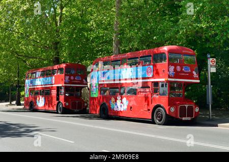 Old Red Buses, Afternoon Tea Bus Tour, Victoria Embankment, London, United Kingdom Stock Photo