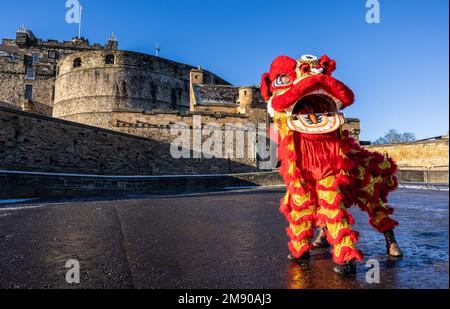 Edinburgh, United Kingdom. 16 January, 2023 Pictured: Chinese Dragon outside Edinburgh Castle. Organisers of Edinburgh’s Chinese New Year Festival announce a full programme of events and activities across the city to celebrate Chinese New Year and the start of The Year of the Rabbit.   Stock Photo