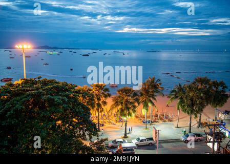 The Beach front with Hotels at the Pattaya Bay and Beach road in the city of Pattaya in the Province of Chonburi in Thailand,  Thailand, Pattaya, Nove Stock Photo