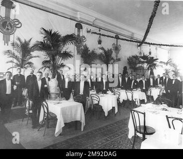 The First International Automobile Exhibition at the Mikhailovsky Manege in May 1907. Exhibition restaurant. Waiters waiting for visitors ca.  1907 Stock Photo