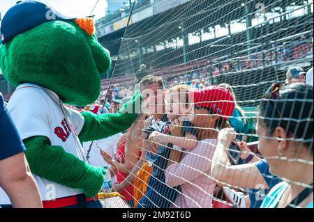 Red Sox Foundation Run to Home Base at Fenway Park Stock Photo