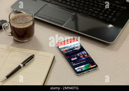 Mexico, CDMX - May 01, 2022: Formula 1 application on a cell phone screen on a work table. Stock Photo