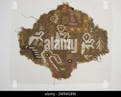 Textile Fragment, undetermined Chimú. , 1000-1532. Cotton, camelid fiber, 7 7/8 x 9 7/16 in. (20.0 x 24.0 cm).   Arts of the Americas 1000-1532 Stock Photo