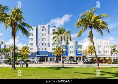 Miami Beach, United States - November 15, 2022: Ocean Drive with hotels in Art Deco architecture style in Miami Beach Florida, United States. Stock Photo