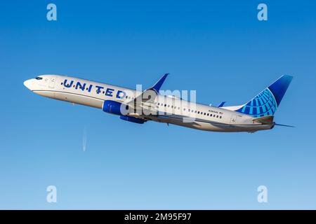 Los Angeles, United States - November 3, 2022: United Boeing 737-900ER airplane at Los Angeles airport (LAX) in the United States. Stock Photo