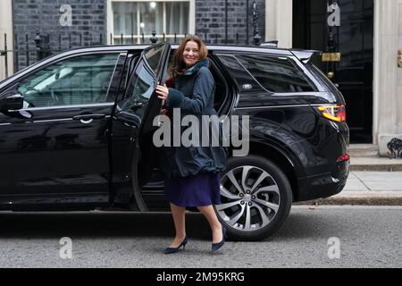 Education Secretary Gillian Keegan arriving in Downing Street, London, ahead of a Cabinet meeting. Picture date: Tuesday January 17, 2023. Stock Photo