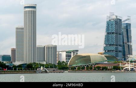 Raffles City Complex, Hotel Swissotel The Stamford and Fairmont Singapore Stock Photo