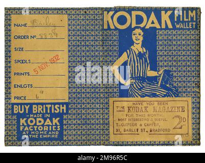 Photographic print wallet, advertising Kodak, with the developer's rubber stamp, Thompson & Capper of Bradford. Stock Photo