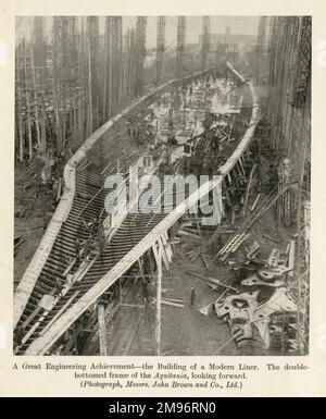 The double-bottomed frame of the Aquitania, looking forward Stock Photo