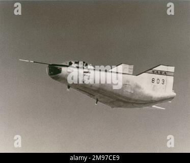 Northrop M2-F2 wingless lifting body glides in to land at Edwards AFB, California. Stock Photo