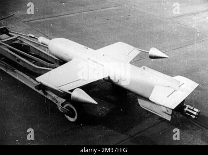 Henschel hs 293 hi-res stock photography and images - Alamy