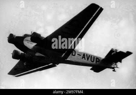 Junkers Ju 52 3m -Lufthansa, flying. Stock Photo