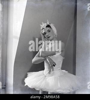 Alicia Markova (1910-2004), English prima ballerina, choreographer, director and teacher.  Seen here in costume, probably for a performance of The Dying Swan. Stock Photo