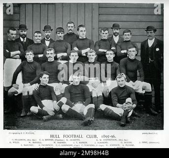 Hull Football Club and management, 1895-1896: Hilldrith (Hon Secretary), Brewer (President), Jacketts, Stephenson (Hon Secretary), Wiles, Mansell, Harmer, Barker, Townend, Booth, Gray (Attendant), Mahoney, Thompson, Lempriere (Captain), Townend (Vice Captain), Johnson, Plugge, Barker, Feetham, Holmes. Stock Photo