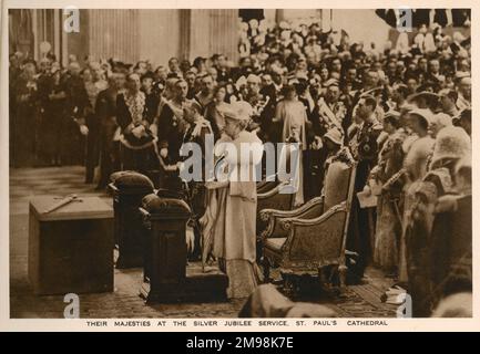 King George V and Queen Mary in St Paul's Cathedral, taking part in the Royal Silver Jubilee thanksgiving service, on 6 May 1935, to celebrate 25 years on the British throne. Stock Photo