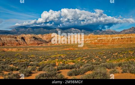 Henry Mountains, view from Trail of the Ancients aka Bicentenial Highway (Utah 95 highway), south of Hanksville, Utah, USA Stock Photo