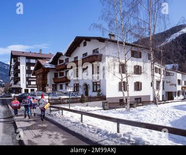 Hotel Pension Adelweiss, Sankt Anton am Arlberg, St.Anton (Sankt Anton am Arlberg), Tyrol, Austria Stock Photo