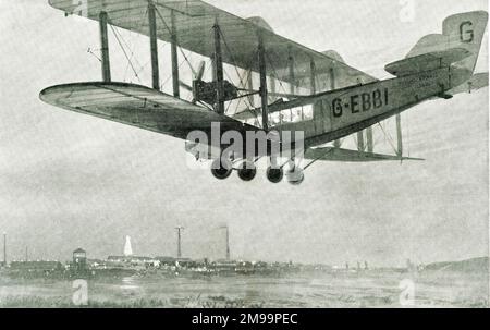 Royal Mail aeroplane arriving at Croydon Airport from Paris, Imperial Airways.      Date: circa 1925