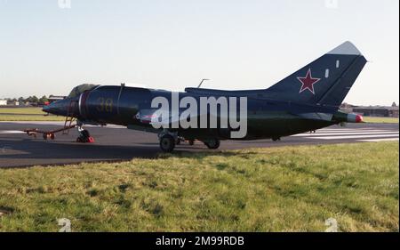 Farnborough 92- Russian Naval Aviation (Aviatsiya Voenno-morskovo Flota Rossii) - Yakovlev Yak-38M - 'Yellow 38'. Stock Photo