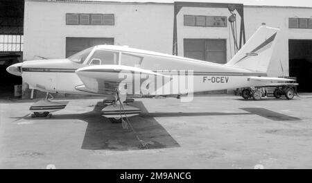 Piper PA-28-180 Cherokee C F-OCEV (msn 282131) Stock Photo