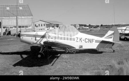 Piper PA-25-235 Pawnee ZK-CNF, at Rangiora, NZ. Stock Photo