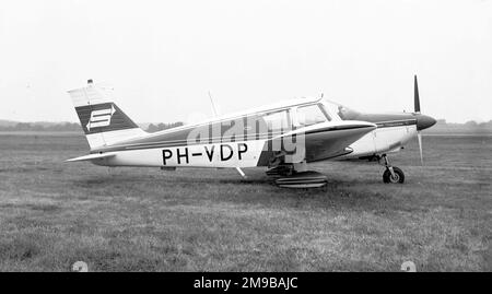 Piper PA-28-180 Cherokee C PH-VDP (msn 28-3390) Stock Photo