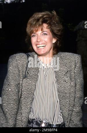 Linda Gray 1986 Credit: Ralph Dominguez/MediaPunch Stock Photo - Alamy