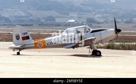 Forca Aerea Portuguesa OGMA De Havilland Canada DHC Supermunks Of Academia Da Forca Aerea