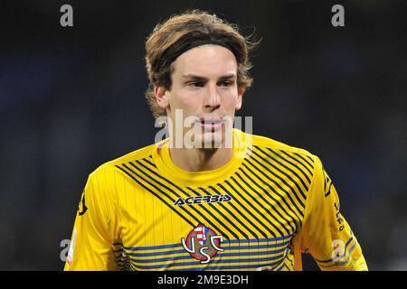 Napoli, Italy. 17th Jan, 2023. Marco Carnesecchi Player of Cremonese, during the round of 16 match of the Italian Cup, between Napoli vs Cremonese, result of regulation time 2-2, but with the defeat on penalties for Napoli, with final result Napoli 6 - Cremonese 7. Match played at the Diego stadium Armando Maradona. Credit: Vincenzo Izzo/Alamy Live News Stock Photo