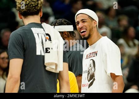 Indiana Pacers' Tyrese Haliburton laughs during the second half of an NBA  basketball game against the Milwaukee Bucks Tuesday, Feb. 15, 2022, in  Milwaukee. (AP Photo/Aaron Gash Stock Photo - Alamy