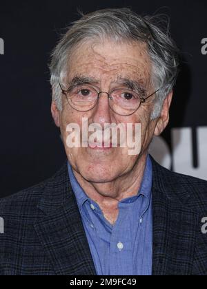WESTWOOD, LOS ANGELES, CALIFORNIA, USA - JANUARY 17: Elliott Gould arrives at the Los Angeles Premiere Of Netflix's 'You People' held at the Regency Village Theatre on January 17, 2023 in Westwood, Los Angeles, California, United States. (Photo by Xavier Collin/Image Press Agency) Stock Photo