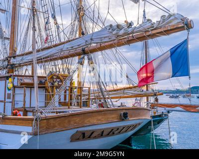 Tall ships in Rosmeur Harbor in Douarnenez city, Finistere, Brittany, France Stock Photo